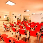 Garda Family House 2*
