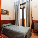 Garda Family House 2*