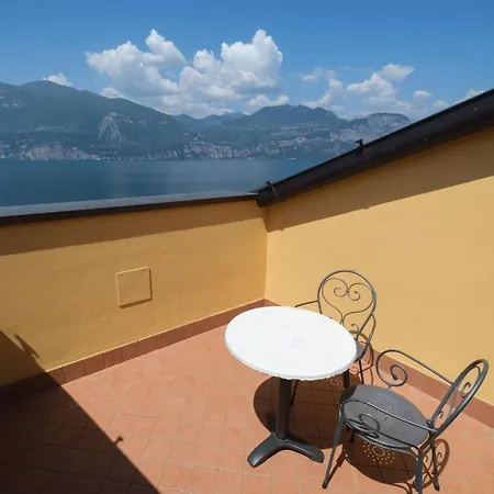 Garda Family House 2* Castelletto Di Brenzone