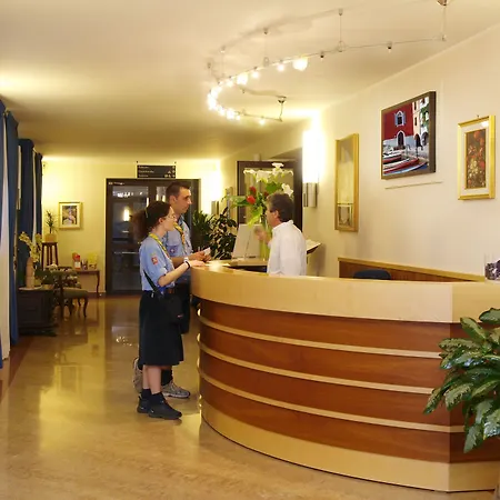 酒店 加尔达家庭旅馆