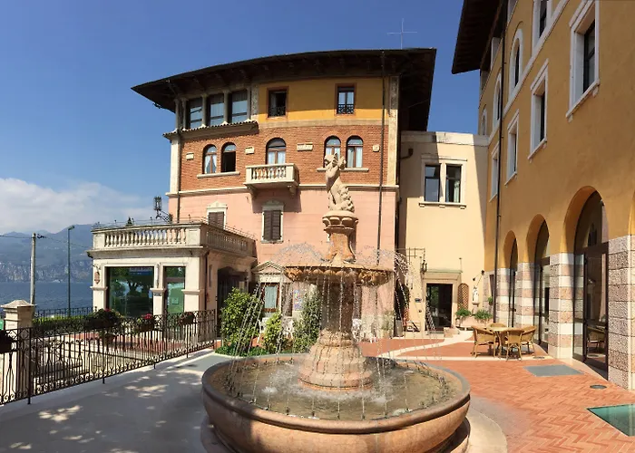 Hotell Garda Family House Castelletto Di Brenzone