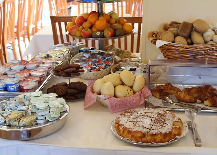 Garda Family House 2*