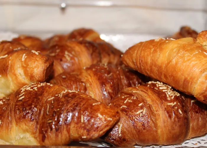 Hotell Garda Family House Castelletto Di Brenzone