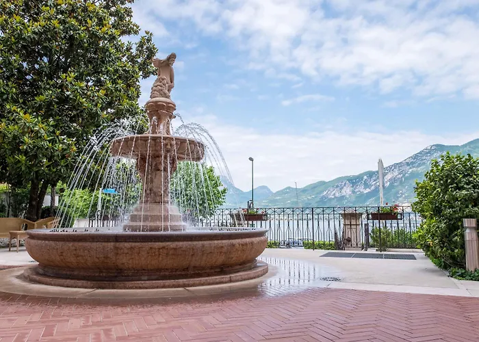 Garda Family House Hotell Castelletto Di Brenzone