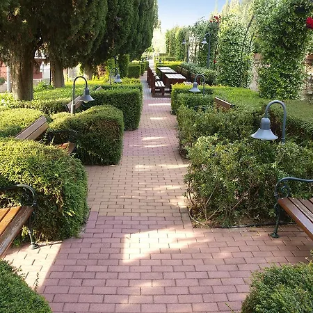 Garda Family House Hotel Castelletto Di Brenzone