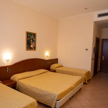 Garda Family House Hotel
