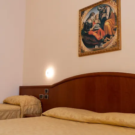 Garda Family House Hotel