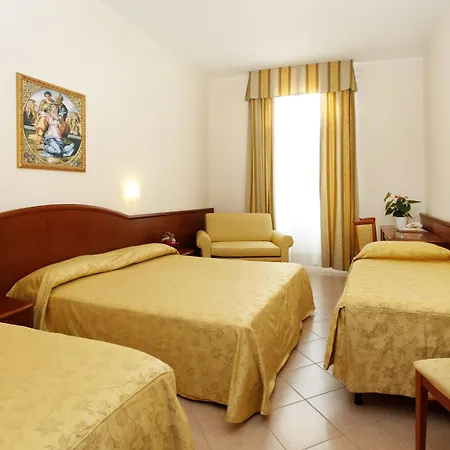 Garda Family House 2*