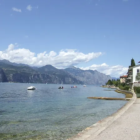 Hotel Garda Family House